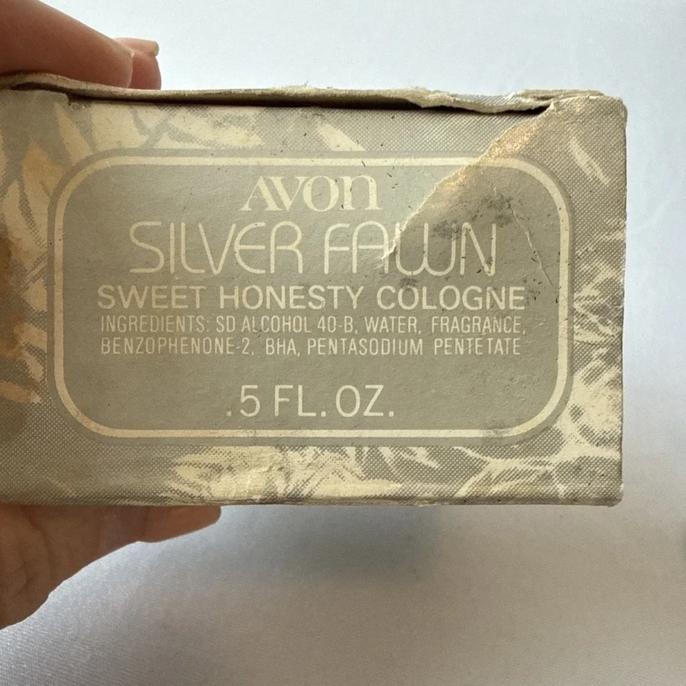 Vintage 1978 Avon Silver Fawn Sweet Honesty Cologne Bottle Decanter Empty W/Box